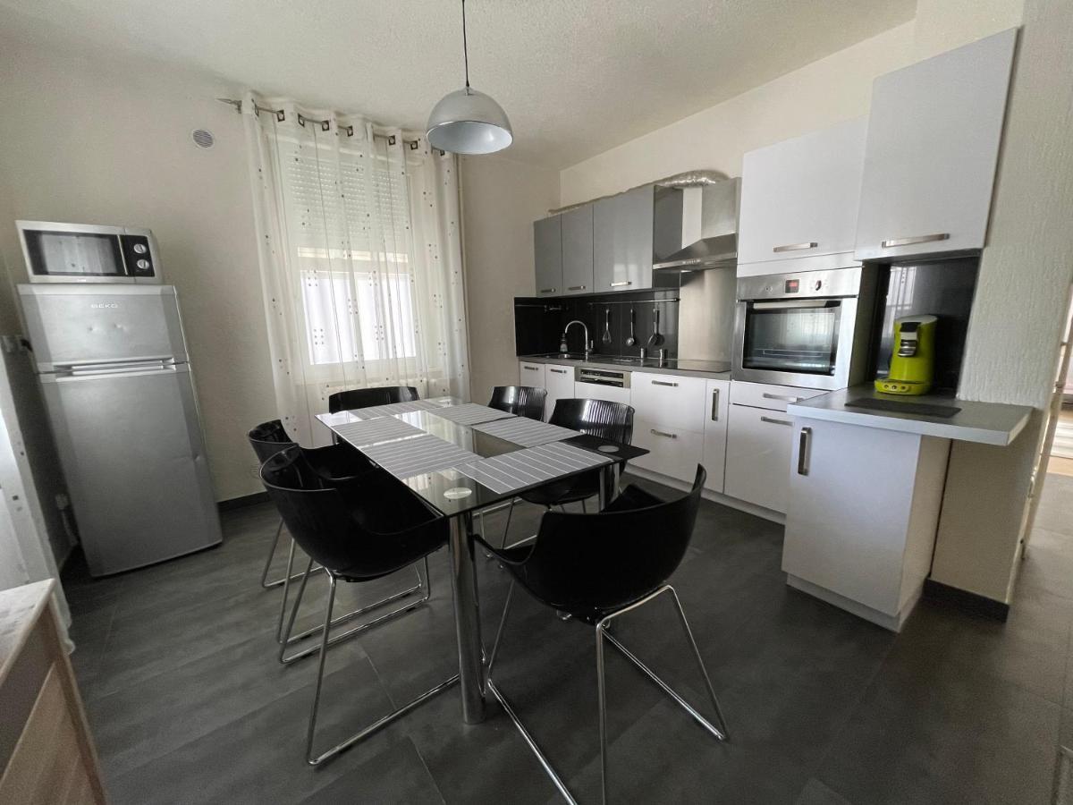Appartement Chaleureux Avec Entrée Indépendante . *
