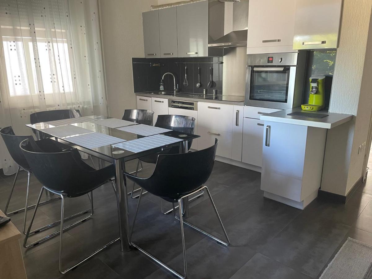 Chaleureux Avec Entrée Indépendante . Appartement